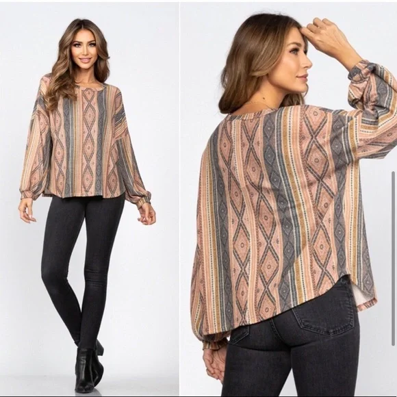 LAST ONE: USA Made Aztec printed long sleeved women’s comfy fall blouse top - Picture 3 of 3